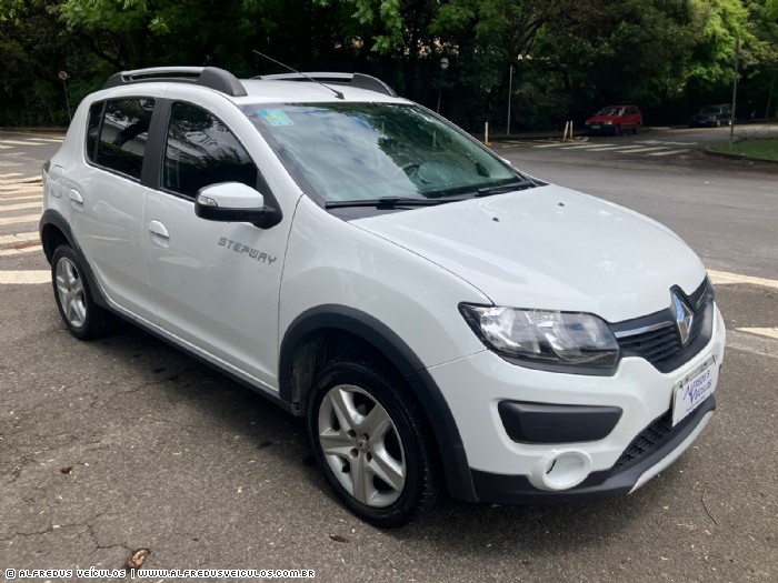 Renault SANDERO STEPWAY EASY 2017/2018